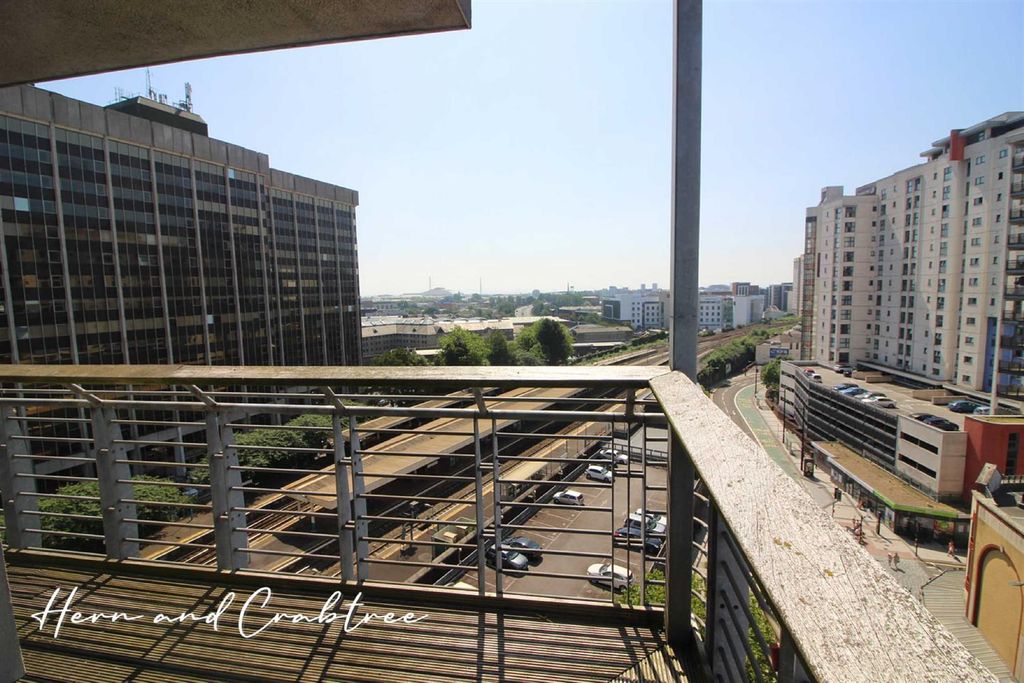 Property photo 2 of 13 Uu45K1Ahkwdgszt1Culljp9Laeo.Jpg