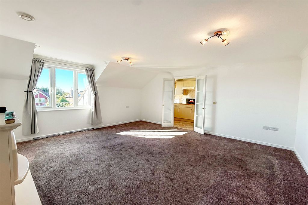 Property photo 2 of 13 Picture No. 08