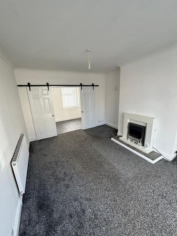 Property photo 2 of 12 Living Room