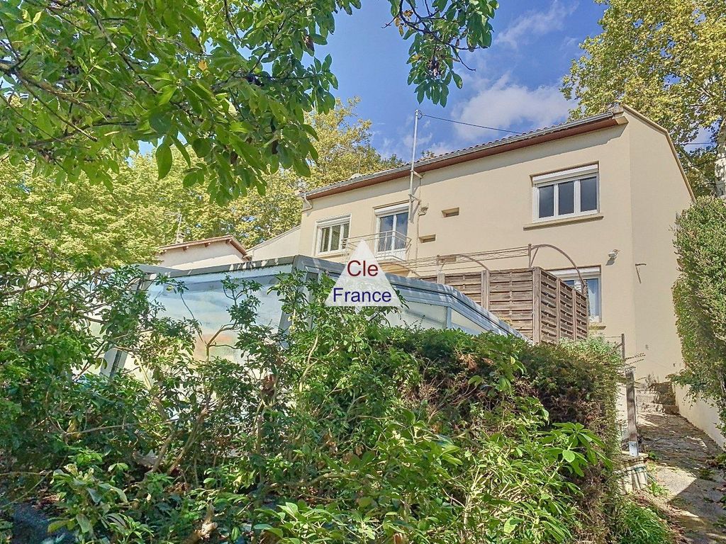 Property photo 2 of 14