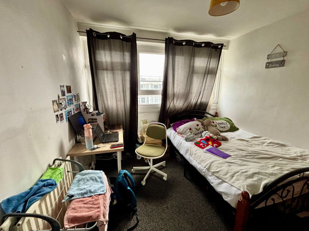 Property photo 3 of 7