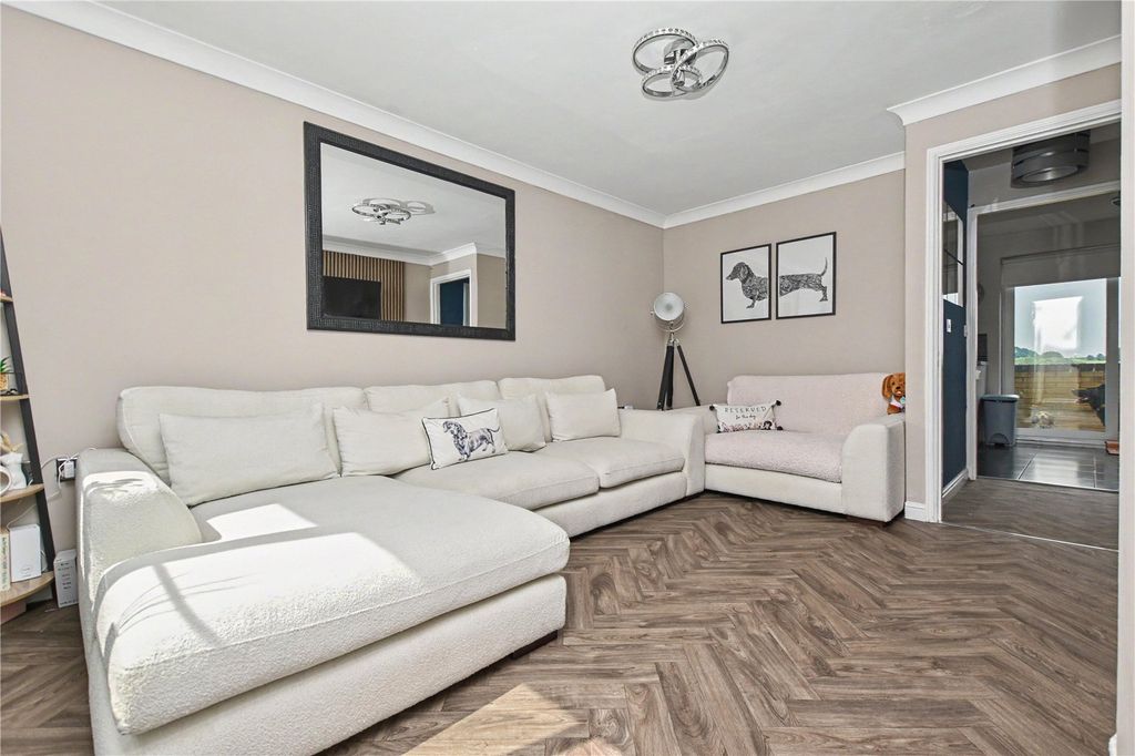 Property photo 3 of 18 Picture No. 22