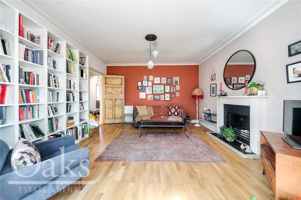 Property photo 3 of 12 Picture No. 06