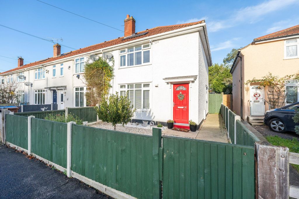 Property photo 1 of 18