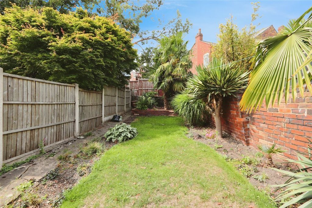 Property photo 2 of 16 Picture No. 62