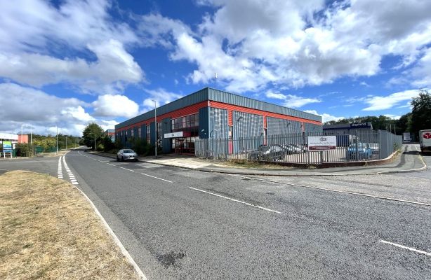 Property photo 1 of 2