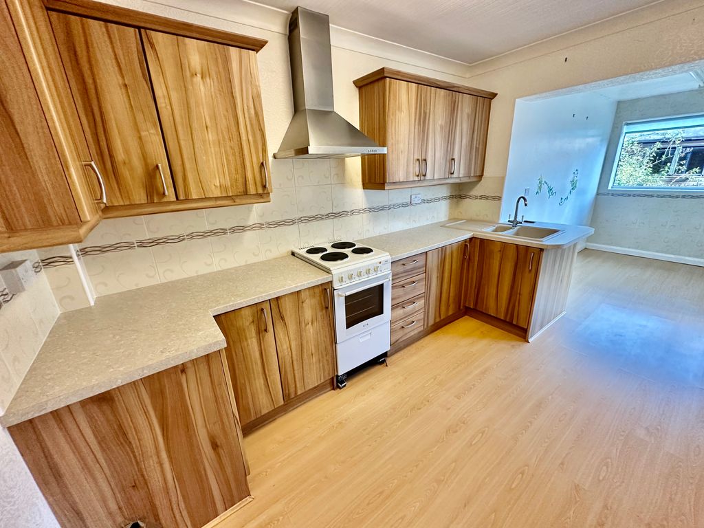 Property photo 2 of 28 Img_6647