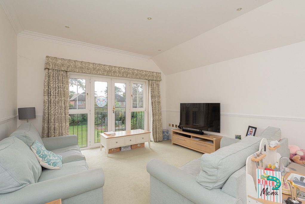 Property photo 3 of 13