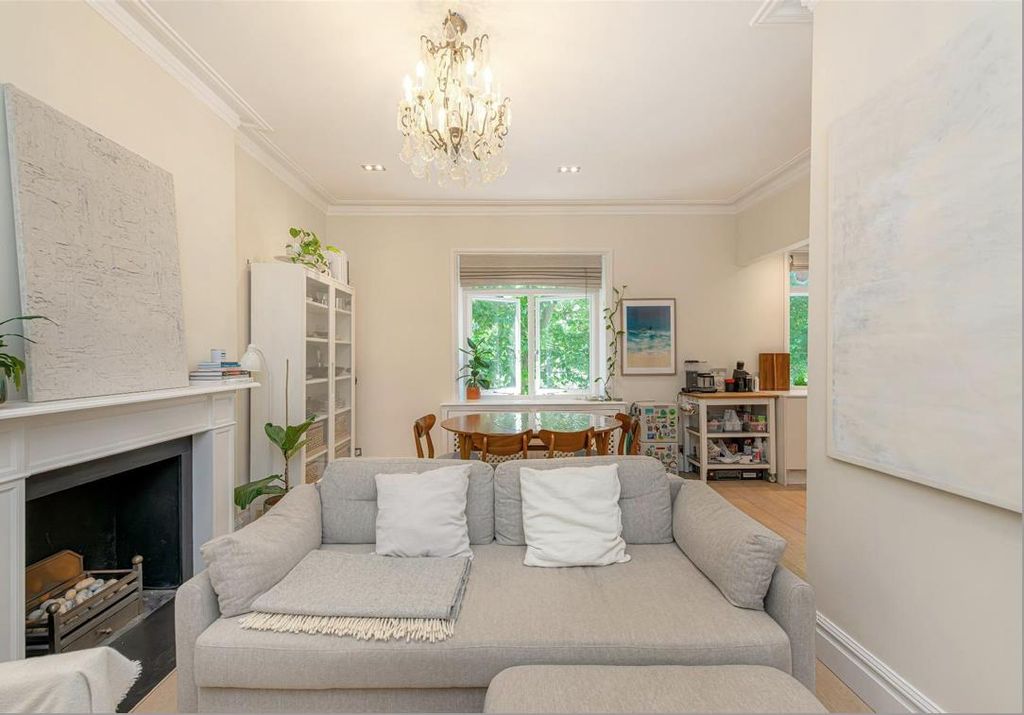 Property photo 3 of 12 3.Png