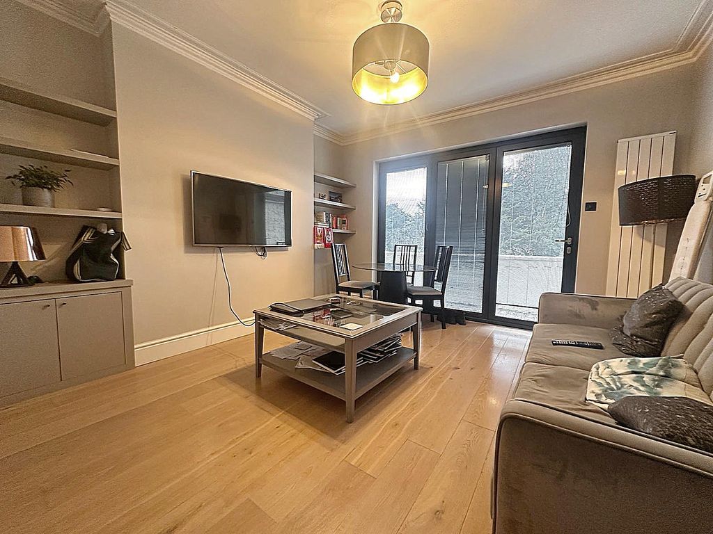 Property photo 1 of 7 2 Bedroom The Common