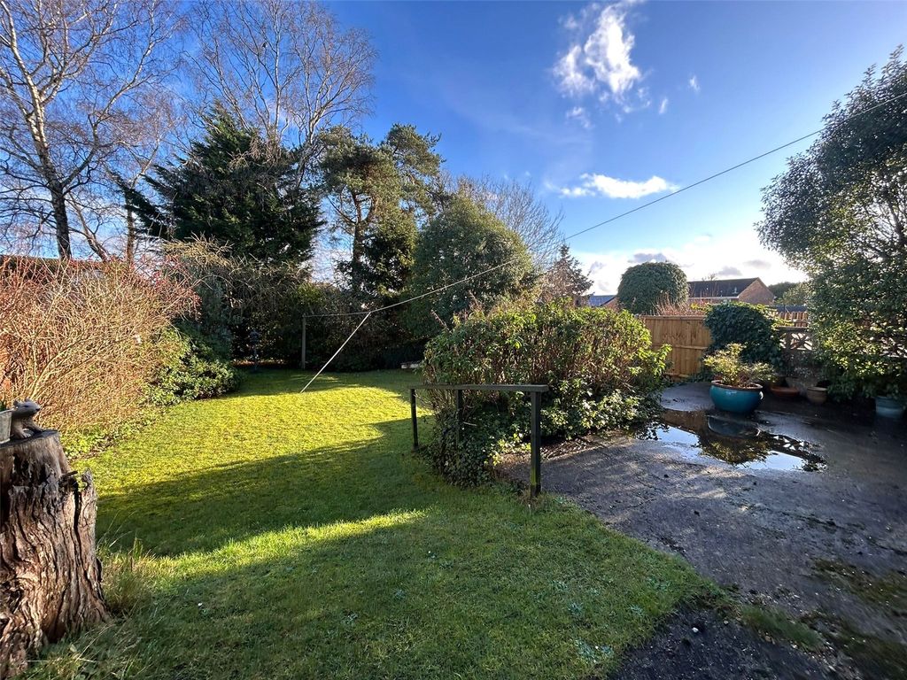 Property photo 2 of 7 Picture No. 04