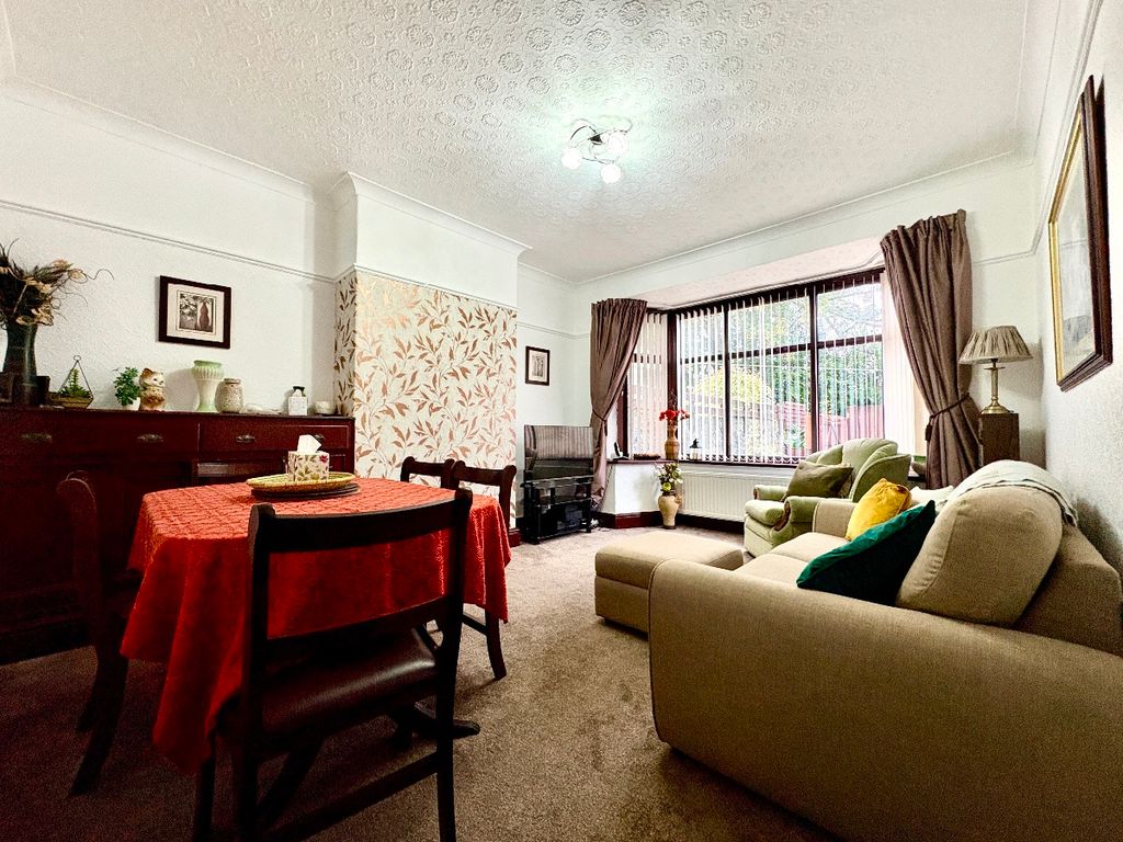 Property photo 3 of 31