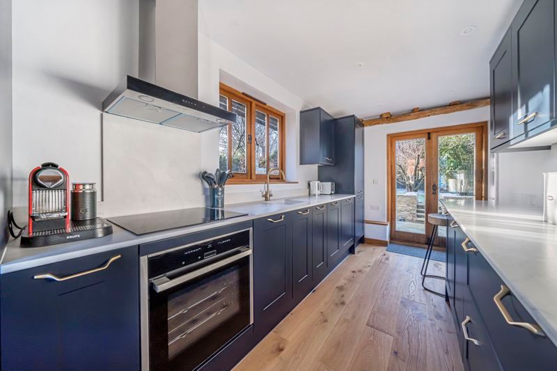 Property photo 2 of 20 Photo 5