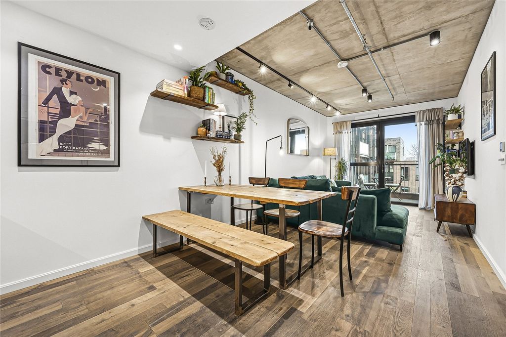 Property photo 1 of 15 Picture No. 13