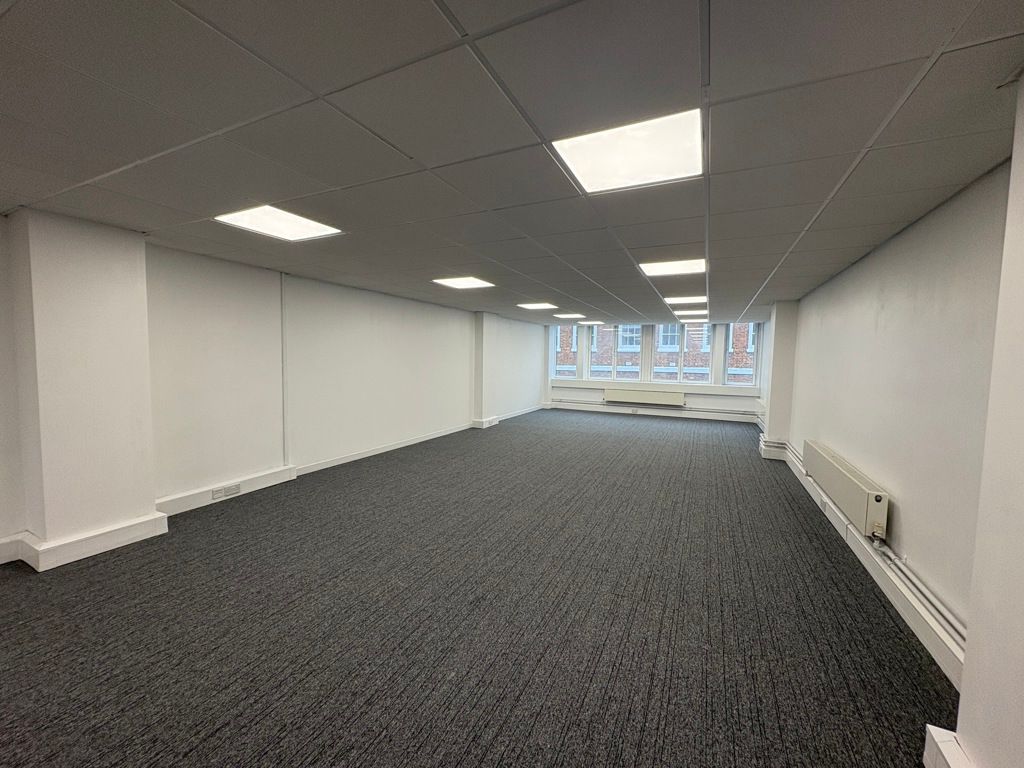 Property photo 2 of 3 Photo 32