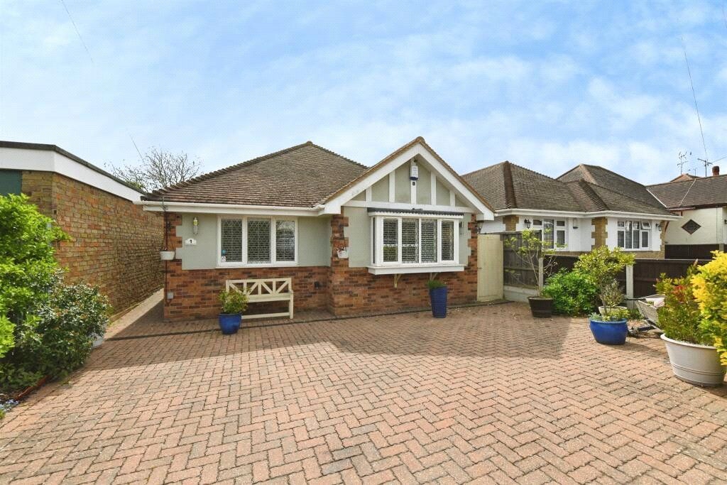 Property photo 1 of 17 Front
