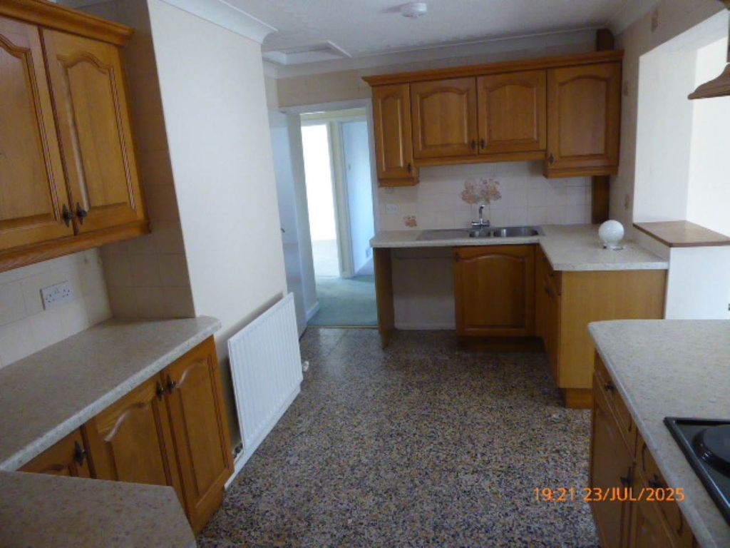 Property photo 2 of 16 P1370025