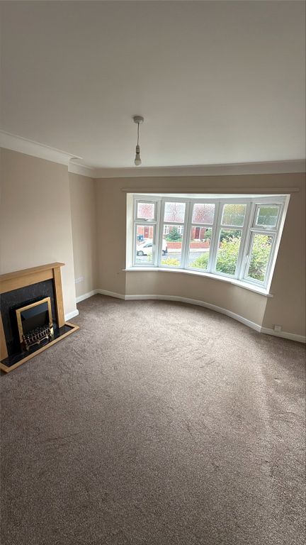 Property photo 2 of 8 Picture No. 06