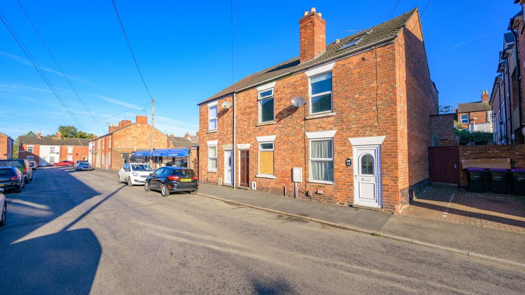 Property photo 1 of 20