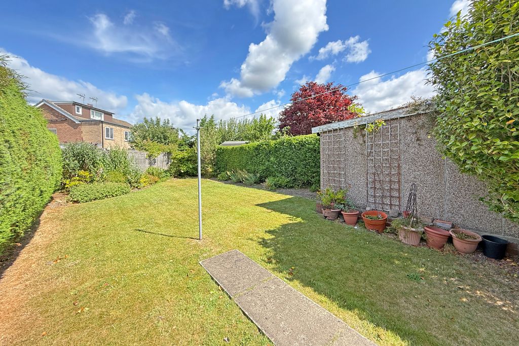 Property photo 2 of 9