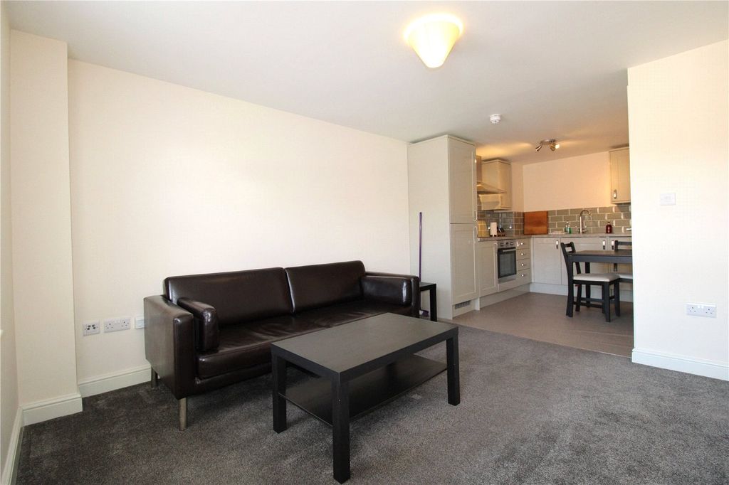 Property photo 2 of 9 Picture No. 01