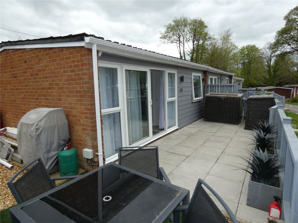 Property photo 3 of 13 Picture No. 10