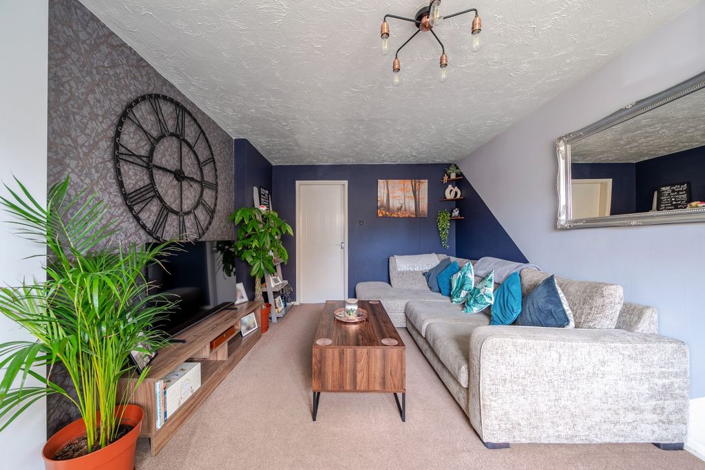 Property photo 3 of 15 1422362-17-69A7294A61Db7