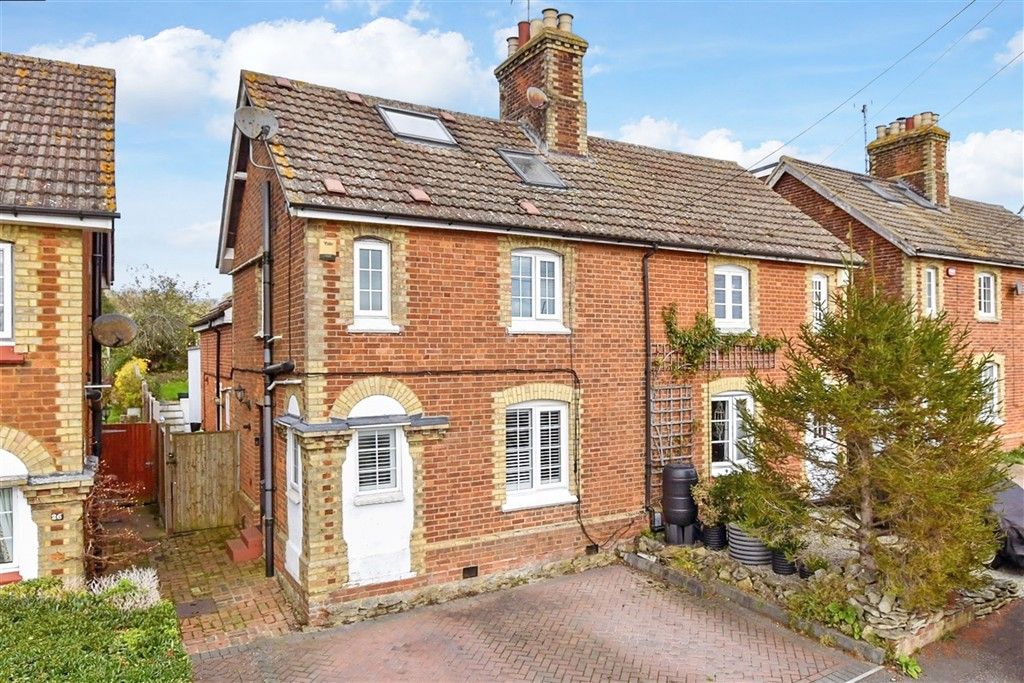 Property photo 1 of 16 External (Web)