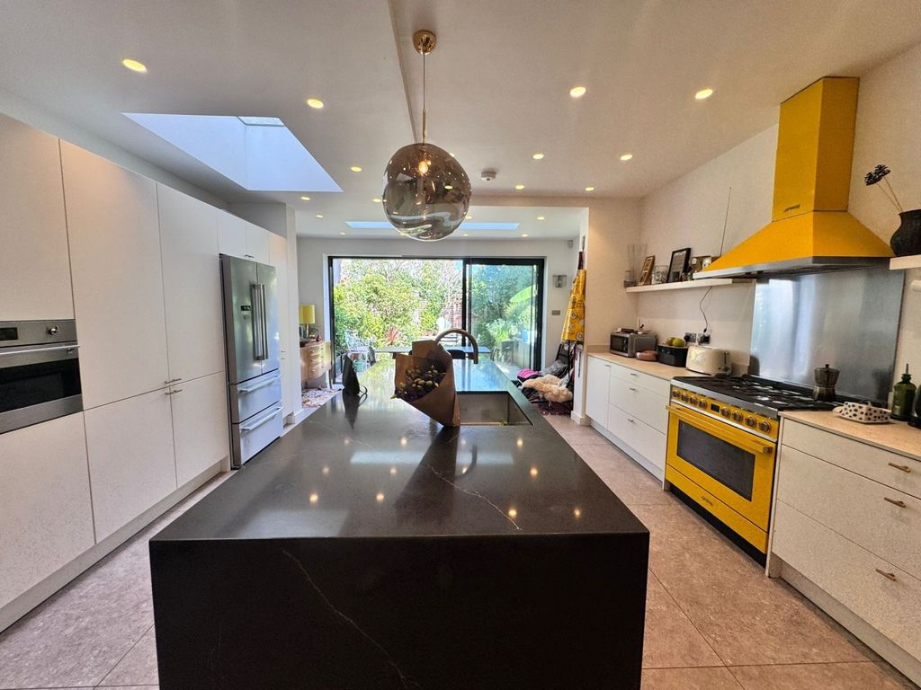 Property photo 1 of 11 Rathcoolea01Afbe2...