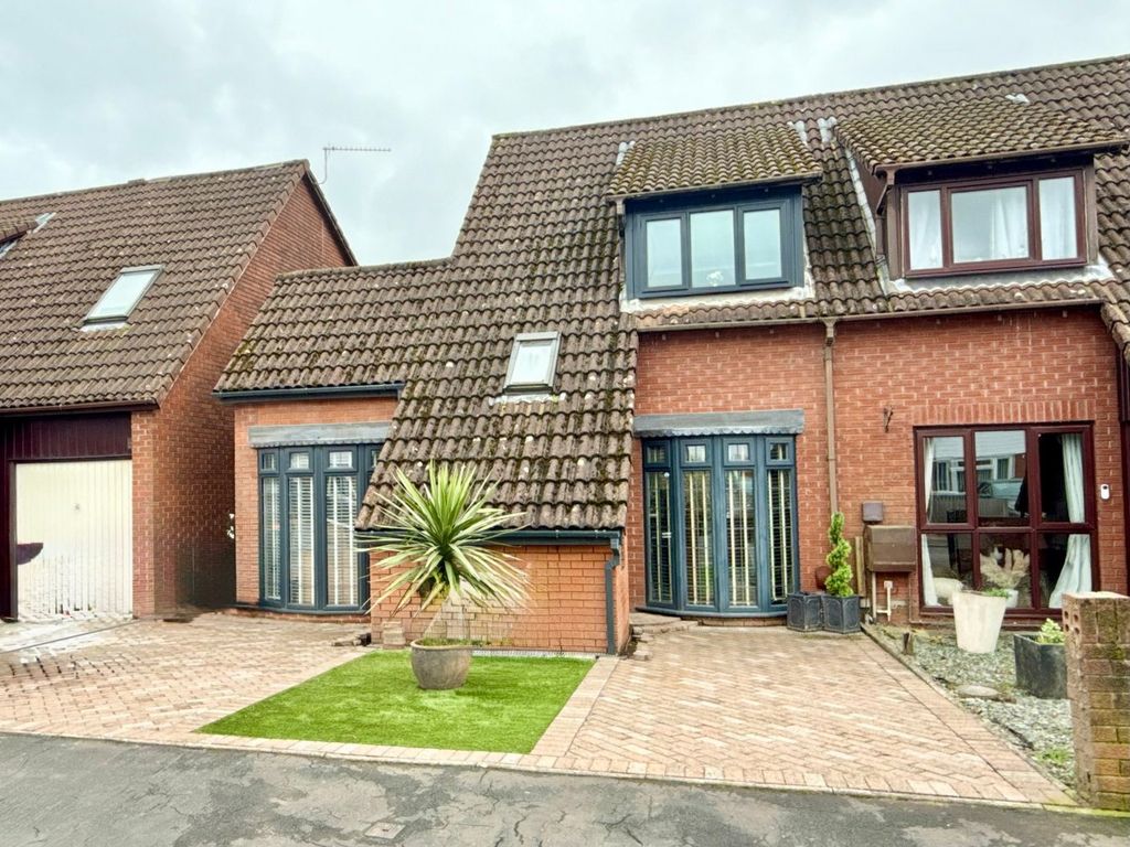 Property photo 1 of 21