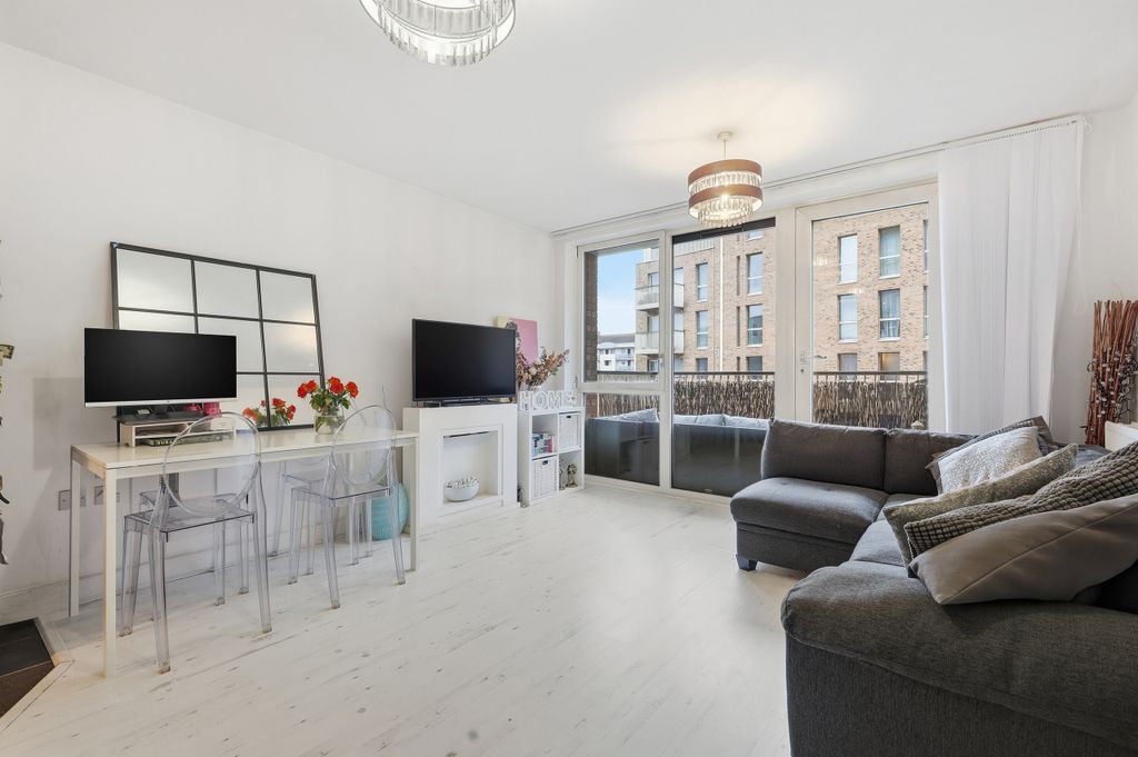 Property photo 1 of 13 Photo 1