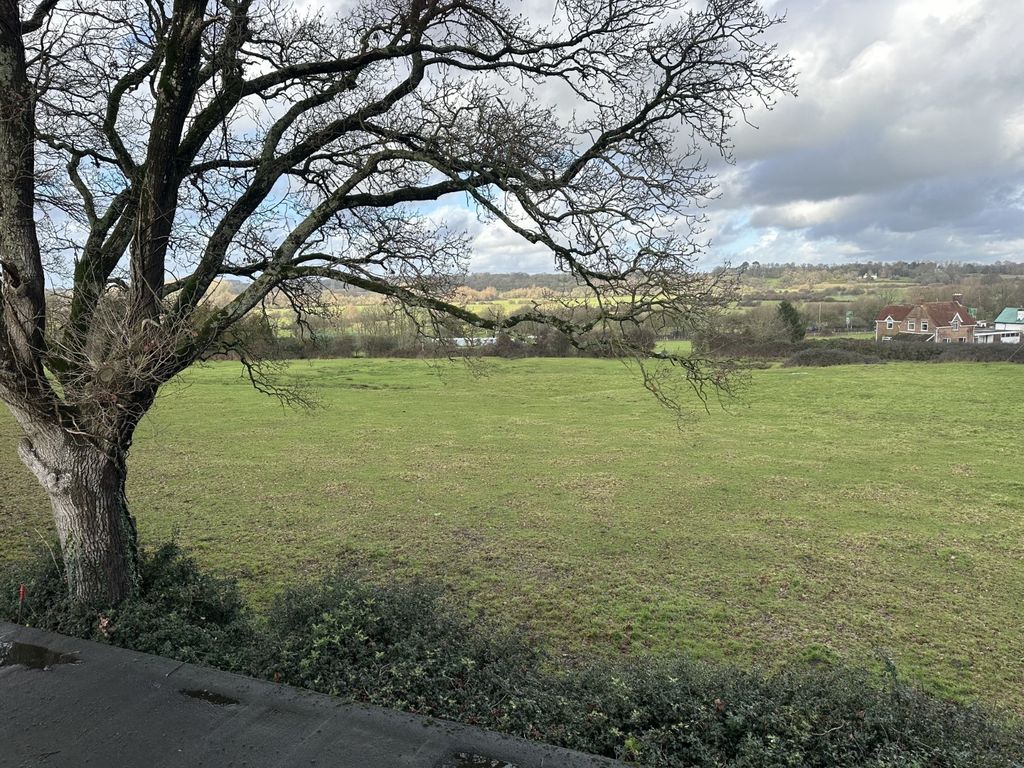 Property photo 1 of 24 Picture No. 25