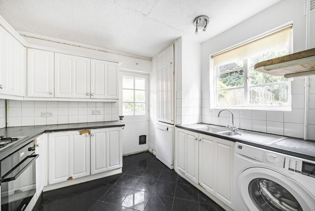 Property photo 3 of 11 1146737 (4)
