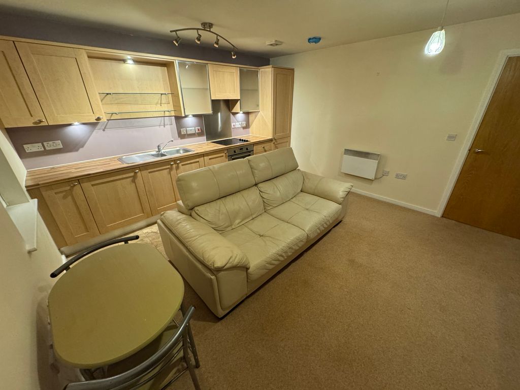 Property photo 3 of 9 Img_6996