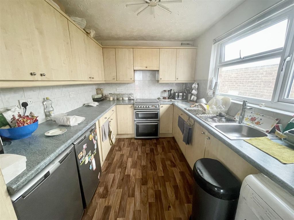 Property photo 3 of 12 Img_4879.Jpg