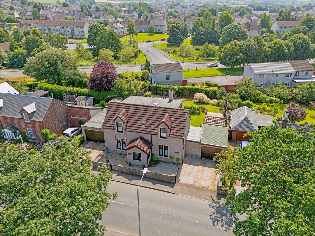 Property photo 2 of 40 General Dji_20260714