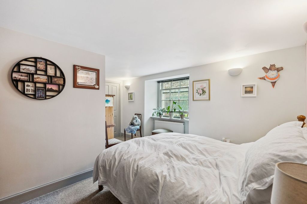 Additional image 4 of 2 bed flat for saleHigh Street, Dunblane FK15
