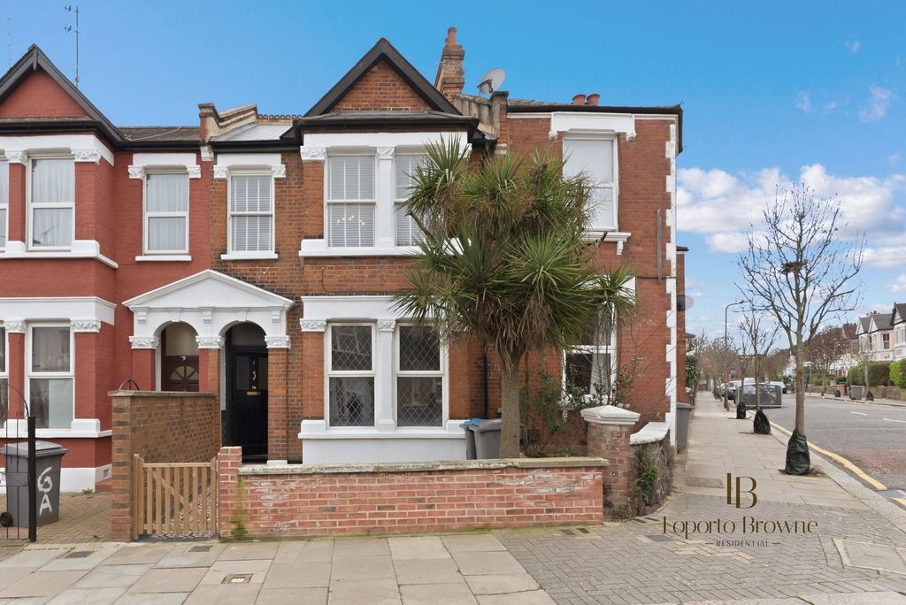 Property photo 2 of 22