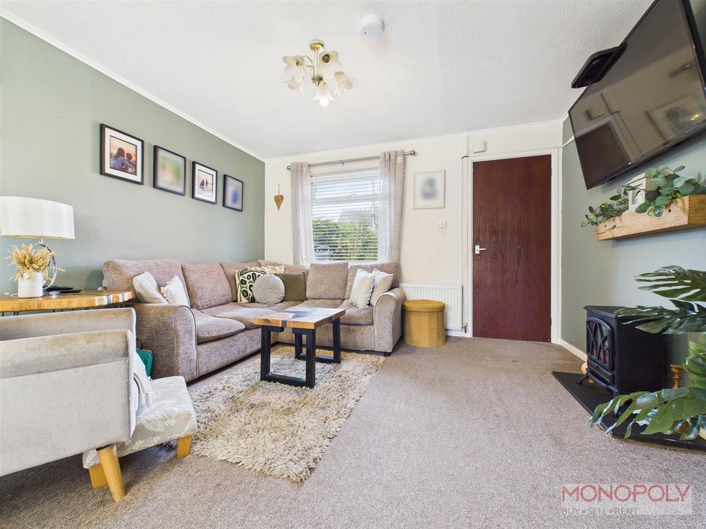 Property photo 3 of 15 Cam04439G0-Pr0124-Still005.Jpg