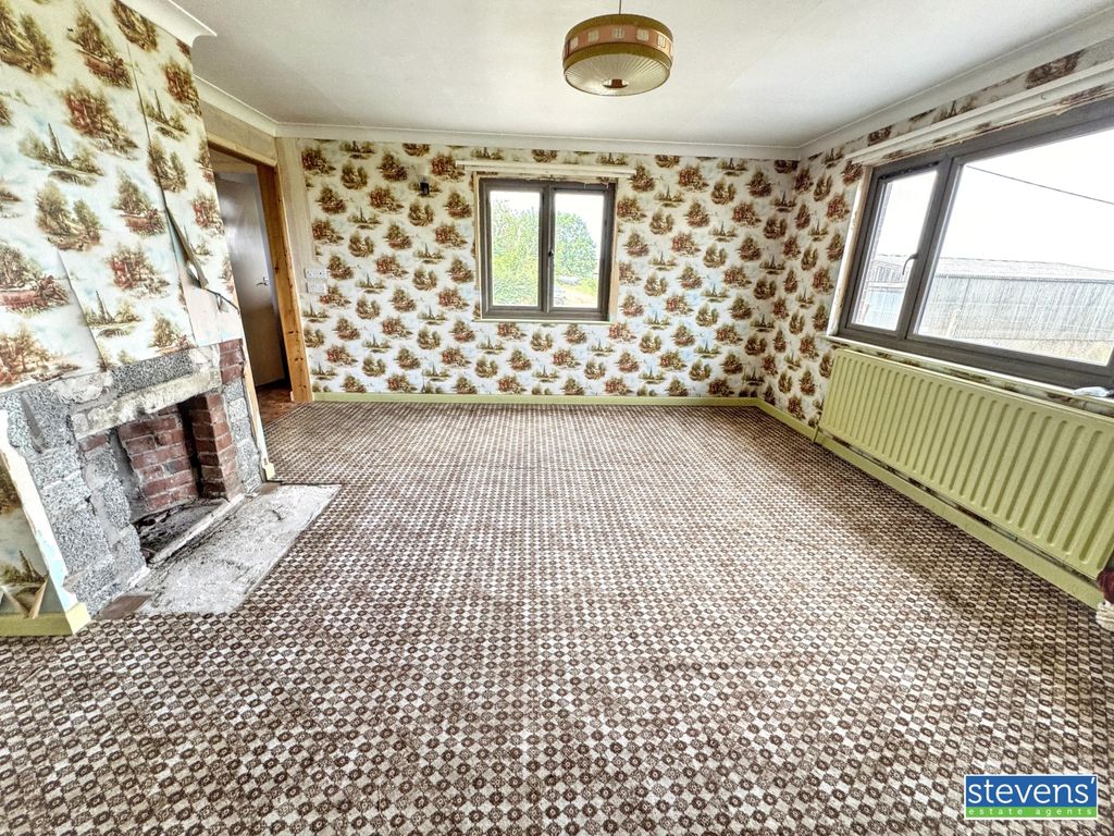 Property photo 2 of 18 Img_0738
