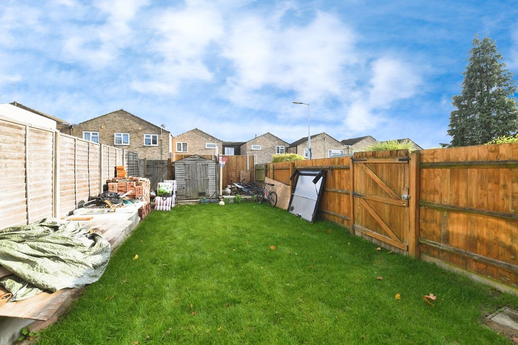 Property photo 2 of 14 Photo