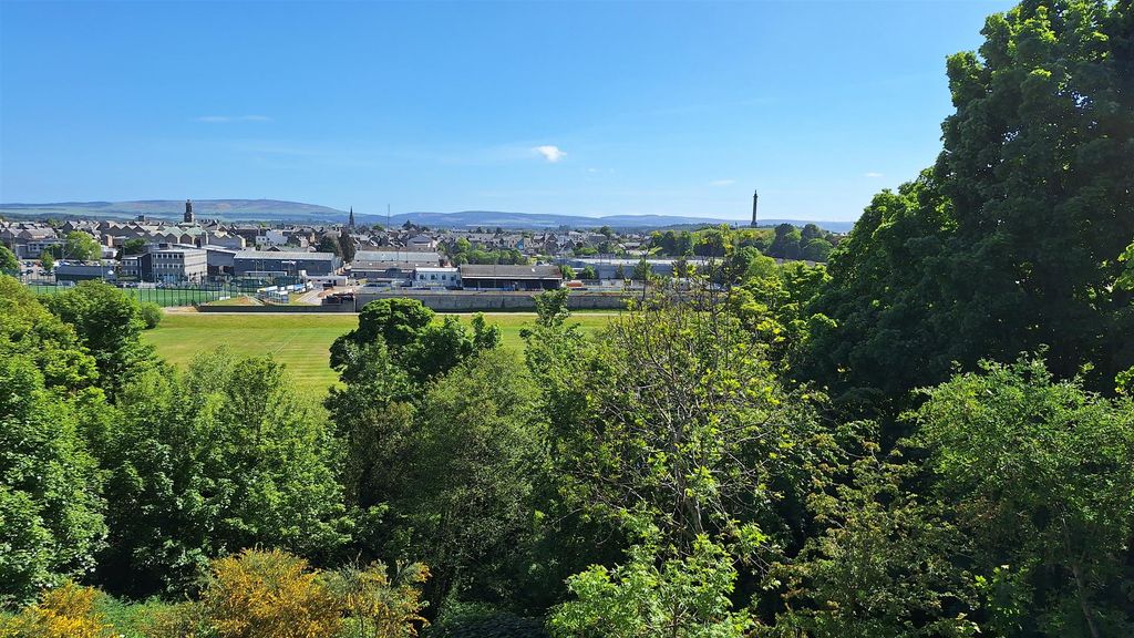 Property photo 1 of 13 3.Jpg