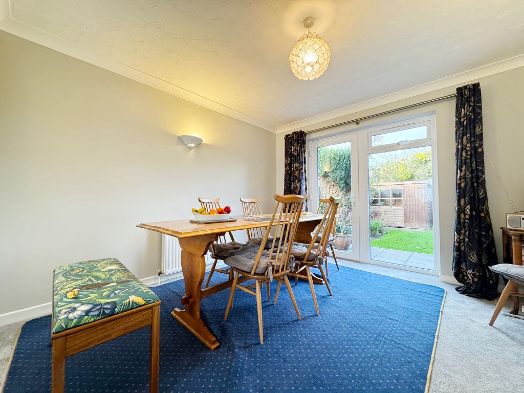 Property photo 3 of 16 71Ass Dining Room