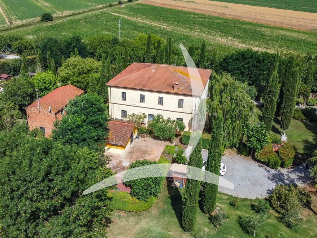 Property photo 3 of 30