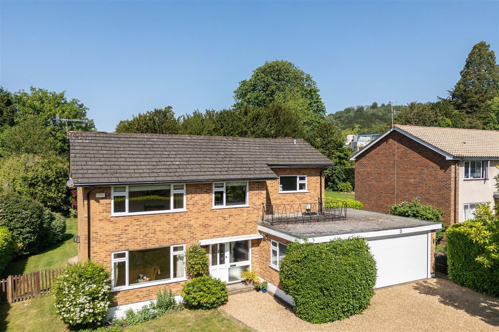 Additional image 31 of 4 bed detached house for saleBeverley Heights, Reigate RH2