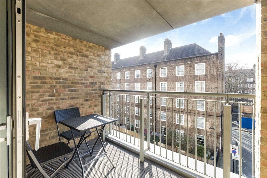 Property photo 2 of 11