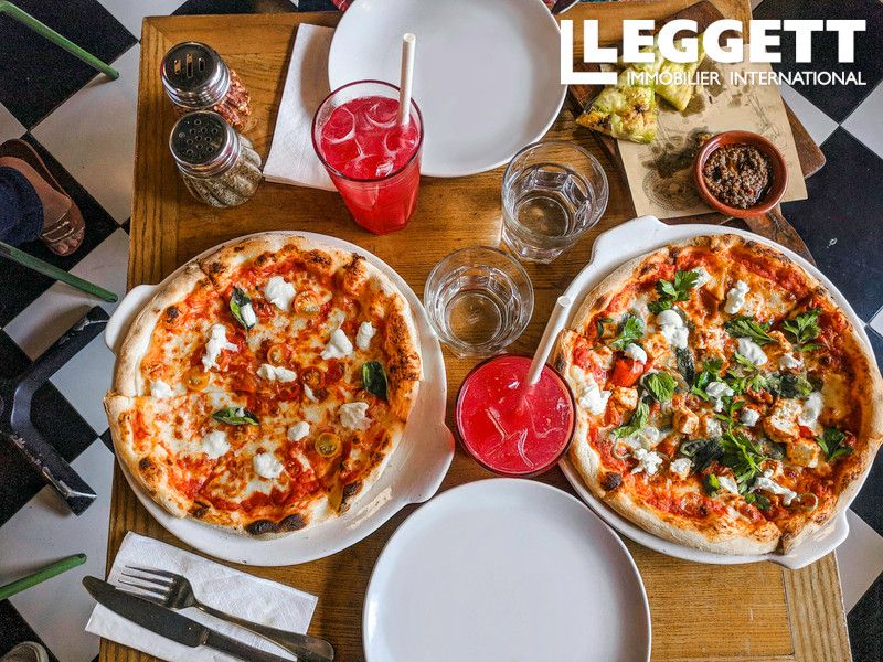 Property photo 2 of 3