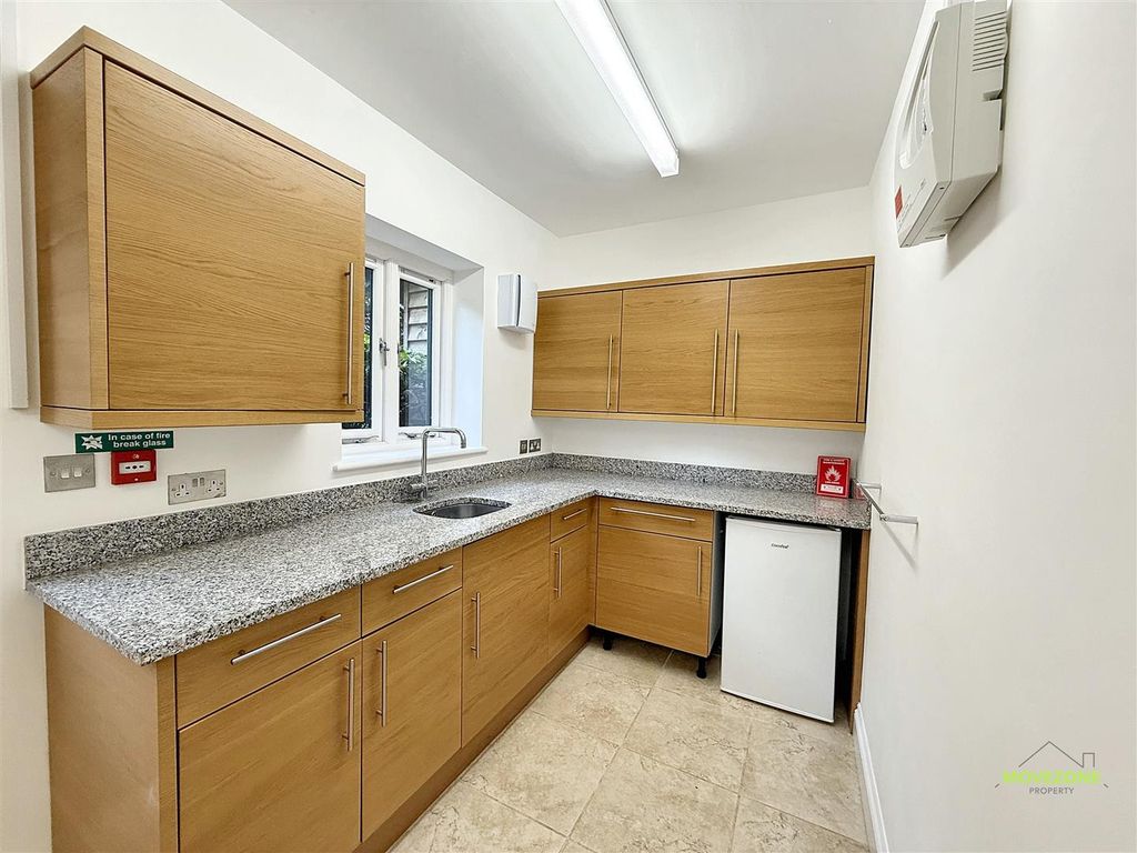 Property photo 3 of 16 Img_3666.Jpg