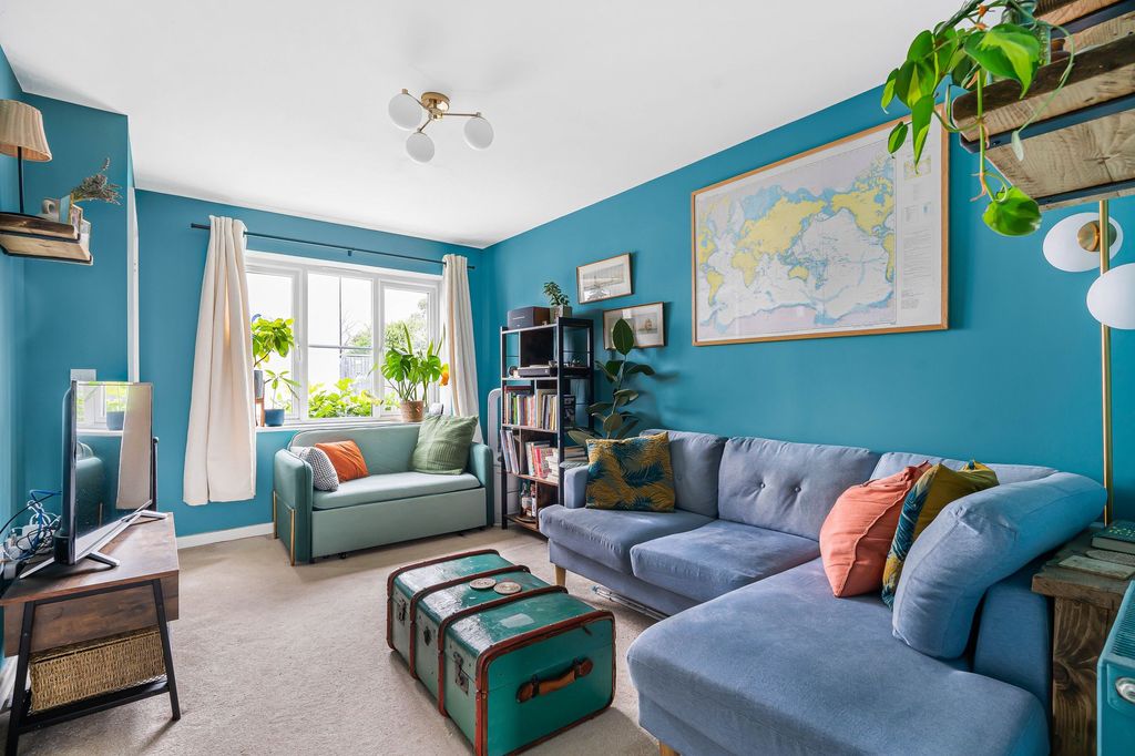 Property photo 2 of 15