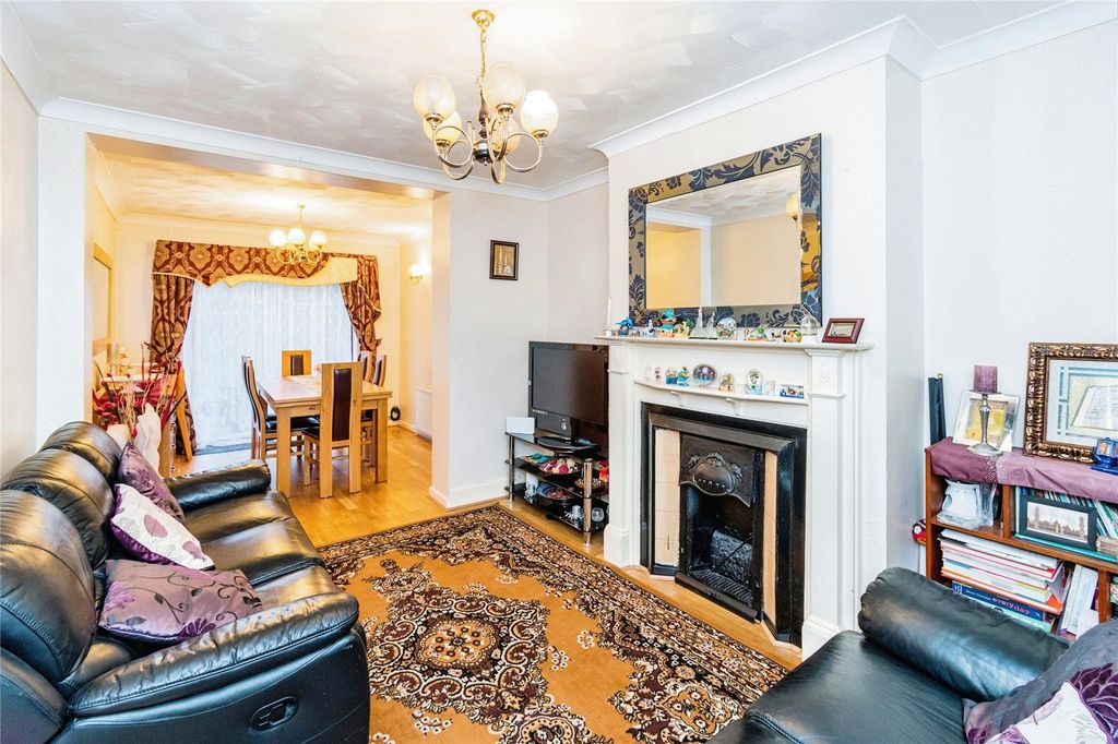 Property photo 3 of 15 Photography